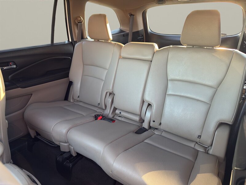 2019 Honda Pilot EX-L - Photo 13 - Warrington, PA 18976