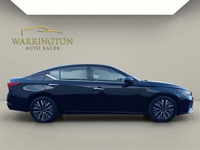 2024 Nissan Altima SV FWD - Photo 8 - Warrington, PA 18976