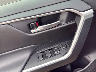 2024 Toyota RAV4 Hybrid XLE - Photo 12 - Warrington, PA 18976