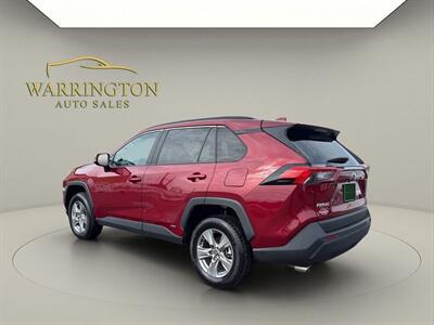 2024 Toyota RAV4 Hybrid XLE - Photo 5 - Warrington, PA 18976