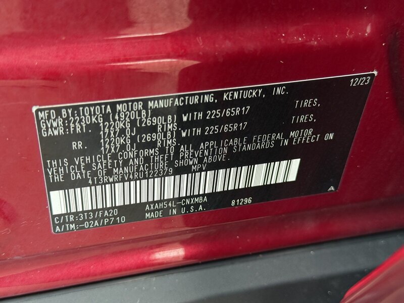 2024 Toyota RAV4 Hybrid XLE - Photo 27 - Warrington, PA 18976