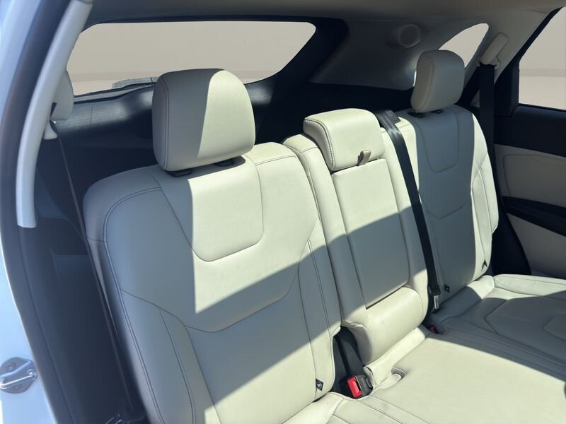 2020 Ford Edge Titanium - Photo 21 - Warrington, PA 18976