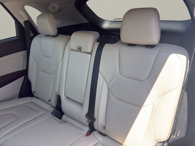 2020 Ford Edge Titanium - Photo 13 - Warrington, PA 18976
