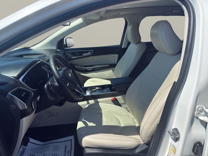 2020 Ford Edge Titanium - Photo 9 - Warrington, PA 18976