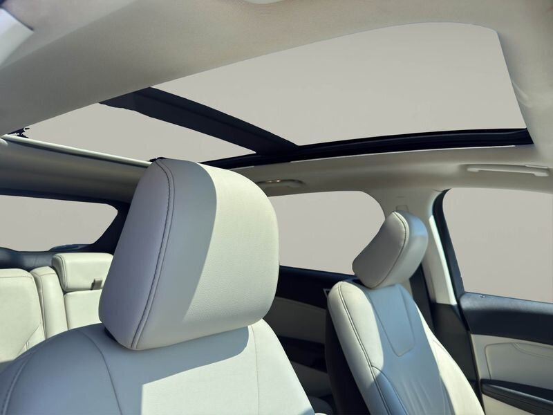 2020 Ford Edge Titanium - Photo 26 - Warrington, PA 18976