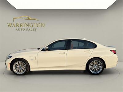2023 BMW 330e xDrive - Photo 4 - Warrington, PA 18976