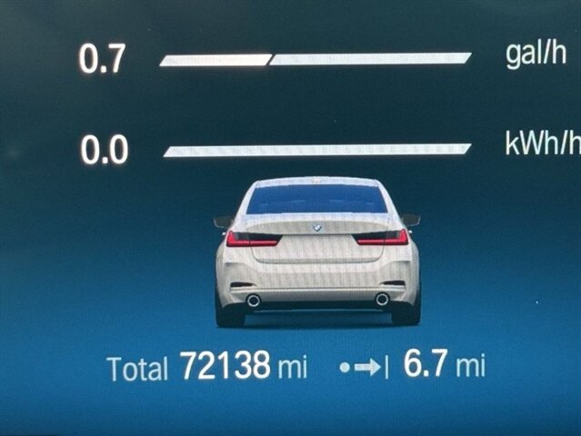 2023 BMW 330e xDrive - Photo 14 - Warrington, PA 18976