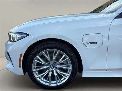 2023 BMW 330e xDrive - Photo 23 - Warrington, PA 18976