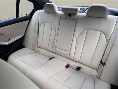 2021 BMW 330i xDrive - Photo 14 - Warrington, PA 18976