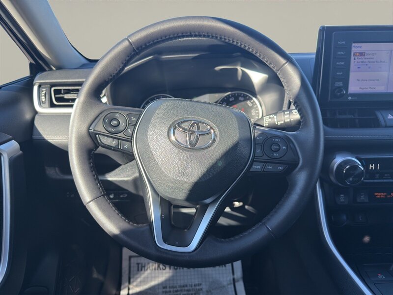 2022 Toyota RAV4 Hybrid XLE - Photo 10 - Warrington, PA 18976