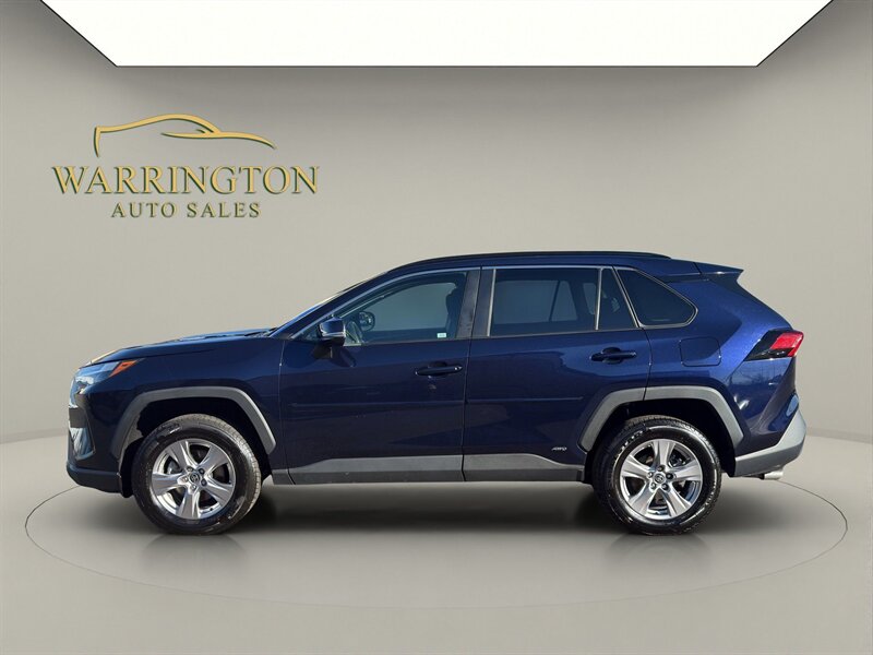 2022 Toyota RAV4 Hybrid XLE - Photo 4 - Warrington, PA 18976