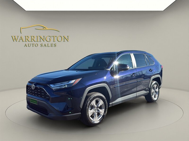 2022 Toyota RAV4 Hybrid XLE - Photo 3 - Warrington, PA 18976