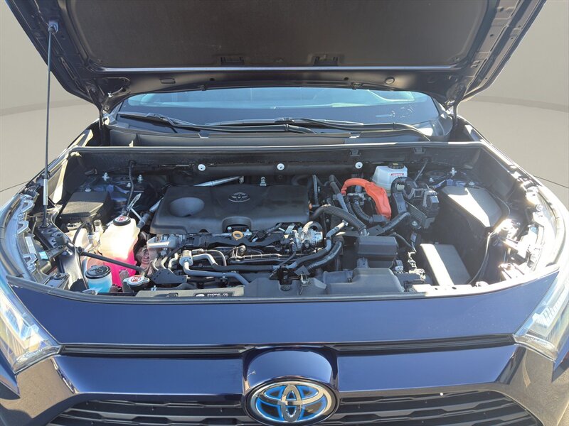 2022 Toyota RAV4 Hybrid XLE - Photo 21 - Warrington, PA 18976