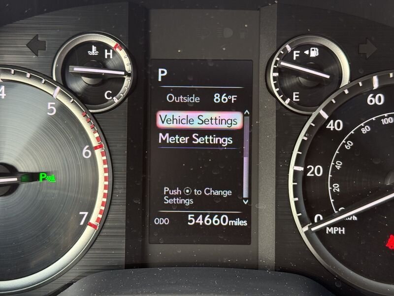 2021 Lexus GX GX 460 Premium - Photo 14 - Warrington, PA 18976