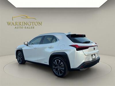 2020 Lexus UX 250h - Photo 5 - Warrington, PA 18976