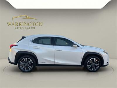 2020 Lexus UX 250h - Photo 8 - Warrington, PA 18976