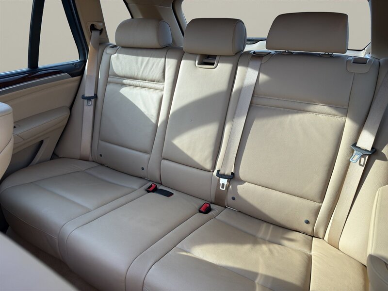 2013 BMW X5 xDrive35i - Photo 13 - Warrington, PA 18976