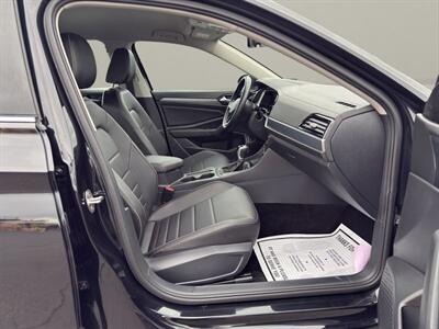 2024 Volkswagen Jetta 1.5T SE - Photo 18 - Warrington, PA 18976