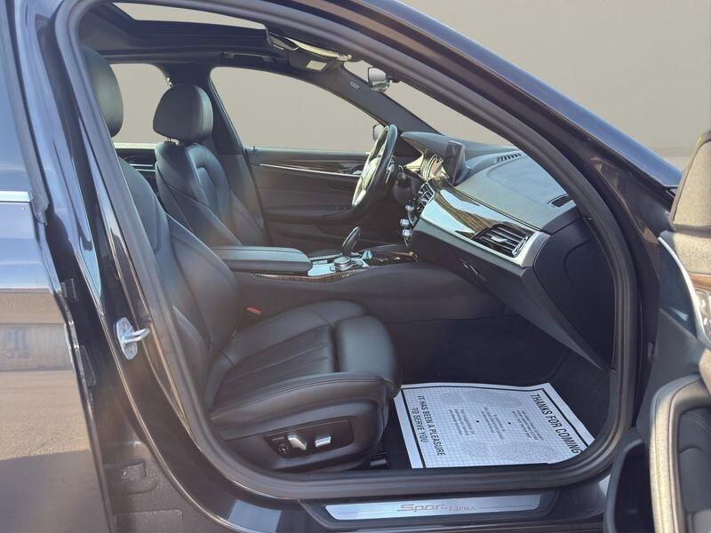 2018 BMW 530i xDrive - Photo 17 - Warrington, PA 18976
