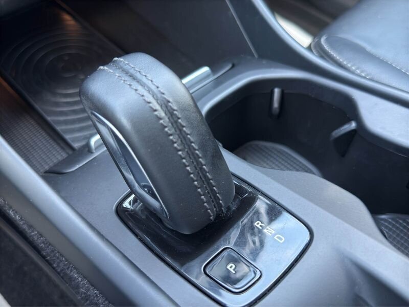 2019 Volvo XC40 T5 Momentum - Photo 15 - Warrington, PA 18976