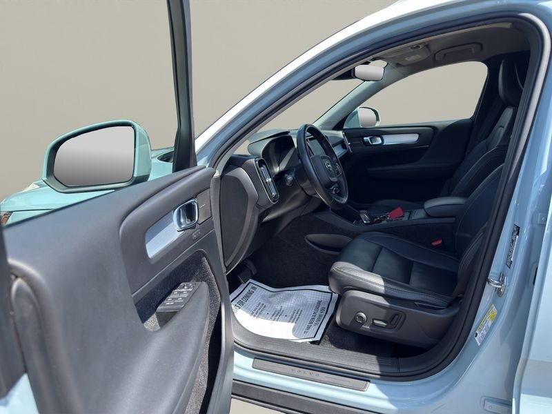 2019 Volvo XC40 T5 Momentum - Photo 26 - Warrington, PA 18976