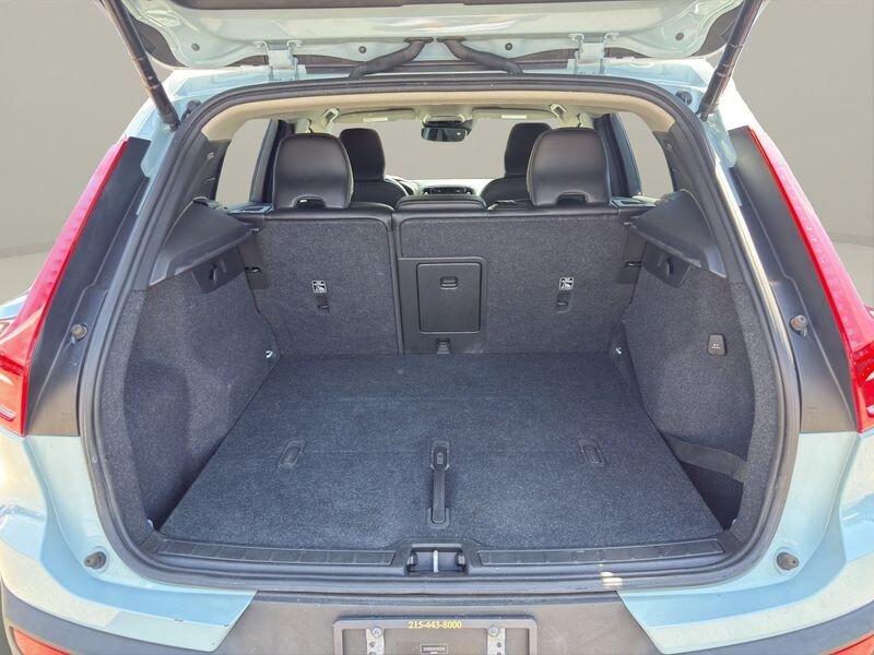 2019 Volvo XC40 T5 Momentum - Photo 21 - Warrington, PA 18976