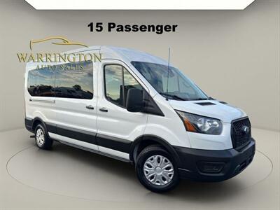 2023 Ford Transit-350 XL 15 Passenger T-350 15 Passenger Medium Roof - Photo 1 - Warrington, PA 18976