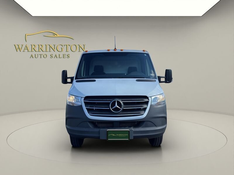 2019 Mercedes-Benz Sprinter 4500 Chassi Standard Roof V6 - Photo 2 - Warrington, PA 18976