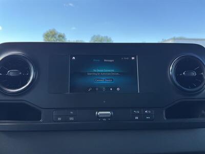 2019 Mercedes-Benz Sprinter 4500 Chassi Standard Roof V6 - Photo 14 - Warrington, PA 18976