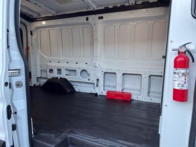 2024 Ford Transit-150 Cargo Van Medium Roof   - Photo 18 - Warrington, PA 18976