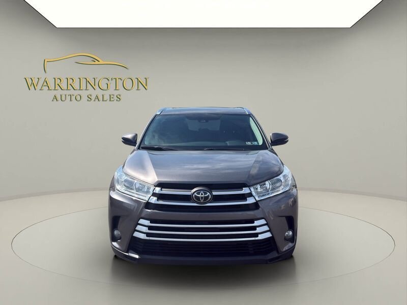 2019 Toyota Highlander XLE - Photo 2 - Warrington, PA 18976