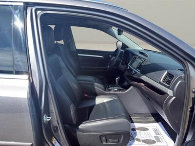 2019 Toyota Highlander XLE - Photo 21 - Warrington, PA 18976