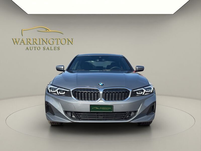 2023 BMW 330i xDrive - Photo 2 - Warrington, PA 18976