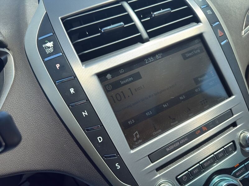 2017 Lincoln MKZ Select - Photo 15 - Warrington, PA 18976