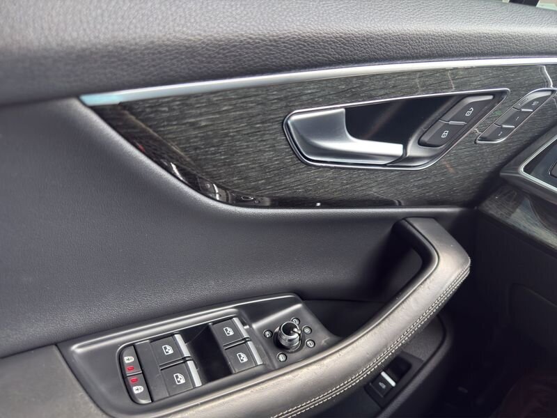 2021 Audi Q7 Premium Plus 55 TFSI quattro Tiptronic - Photo 12 - Warrington, PA 18976