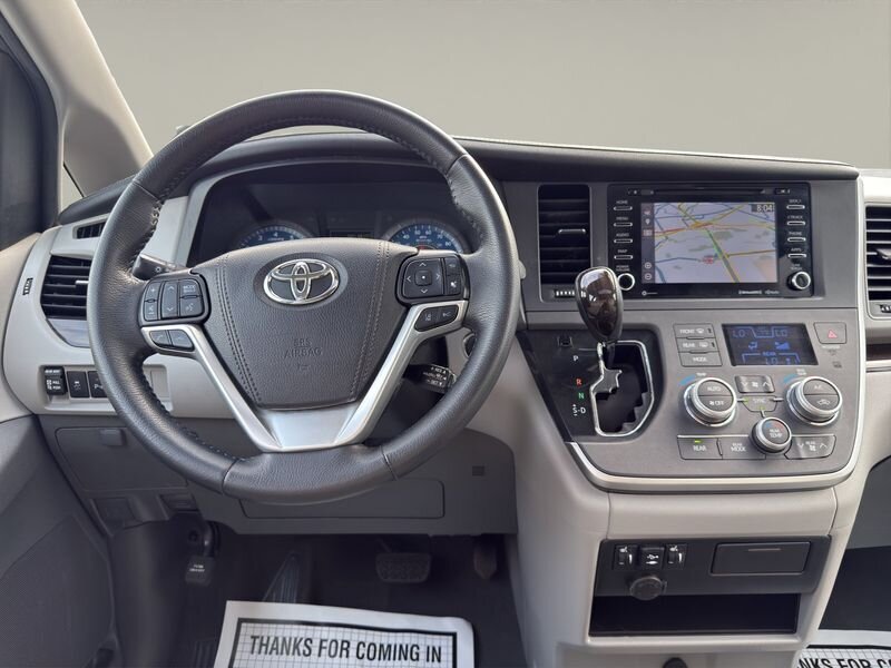 2020 Toyota Sienna XLE - Photo 14 - Warrington, PA 18976