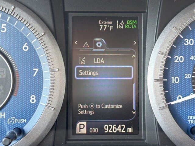 2020 Toyota Sienna XLE - Photo 11 - Warrington, PA 18976