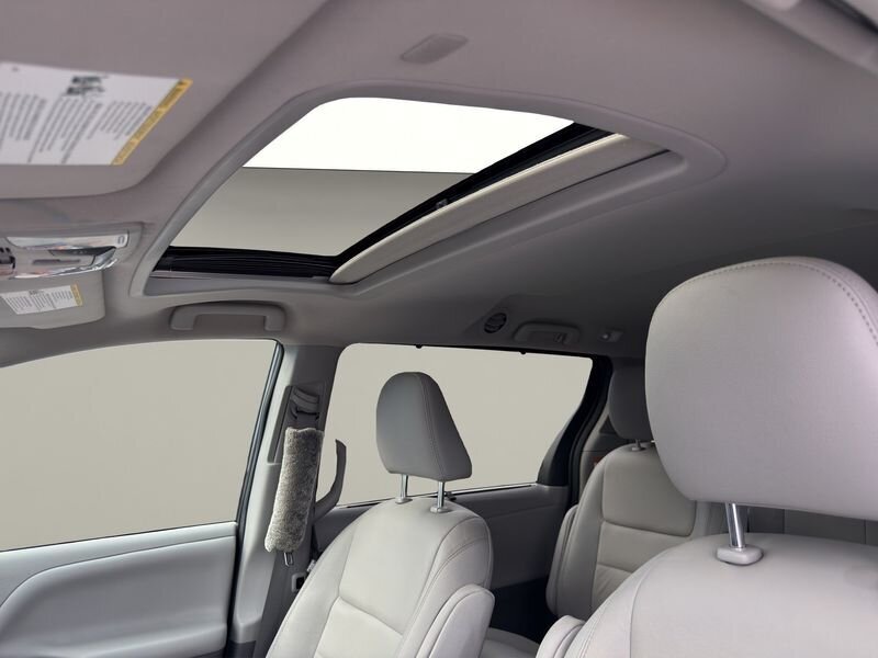 2020 Toyota Sienna XLE - Photo 25 - Warrington, PA 18976