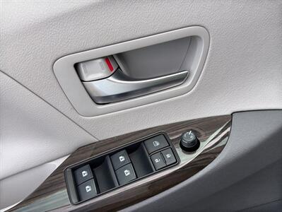 2020 Toyota Sienna XLE - Photo 12 - Warrington, PA 18976