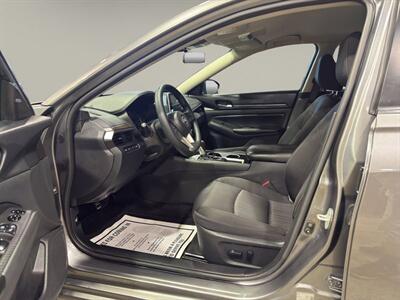 2024 Nissan Altima SV FWD   - Photo 9 - Warrington, PA 18976