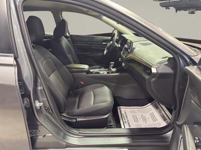 2024 Nissan Altima SV FWD   - Photo 18 - Warrington, PA 18976