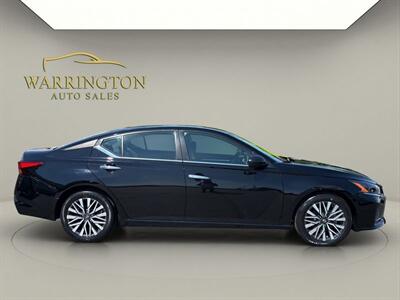 2023 Nissan Altima SV FWD - Photo 8 - Warrington, PA 18976