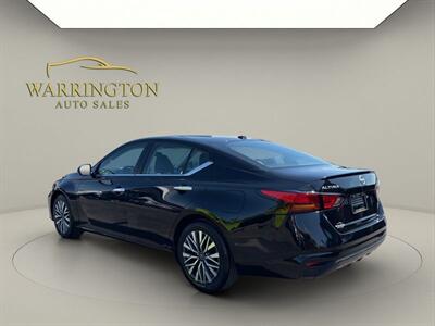 2023 Nissan Altima SV FWD - Photo 5 - Warrington, PA 18976