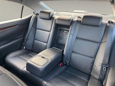 2013 Lexus ES 350   - Photo 13 - Warrington, PA 18976