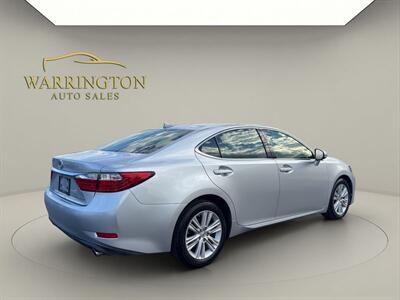 2013 Lexus ES 350   - Photo 7 - Warrington, PA 18976