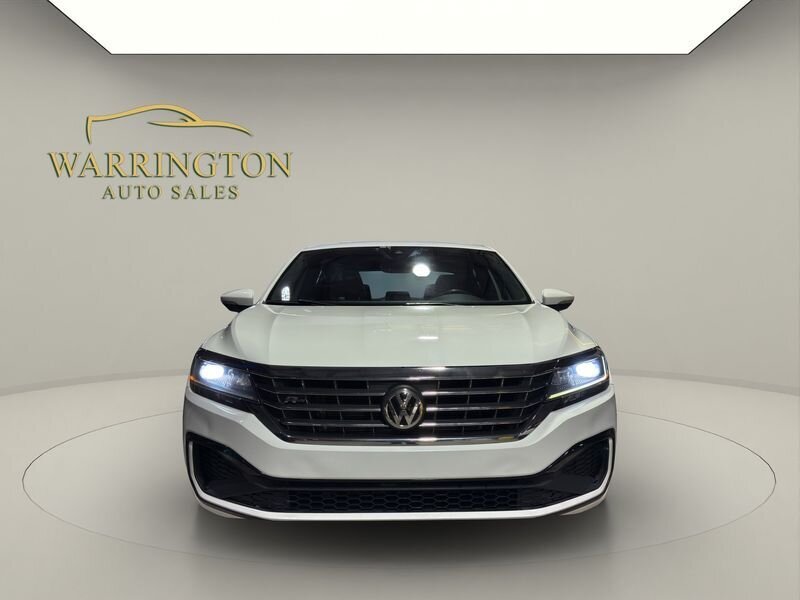 2021 Volkswagen Passat 2.0T R-Line - Photo 2 - Warrington, PA 18976