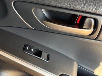 2019 Lexus IS 300 - Photo 15 - Warrington, PA 18976