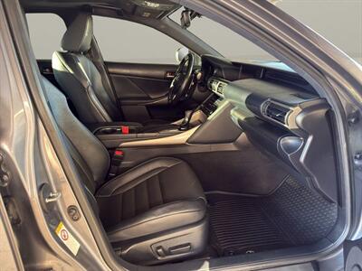2019 Lexus IS 300 - Photo 18 - Warrington, PA 18976