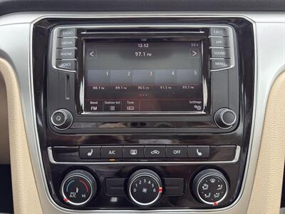 2019 Volkswagen Passat 2.0T Wolfsburg Edition   - Photo 16 - Warrington, PA 18976