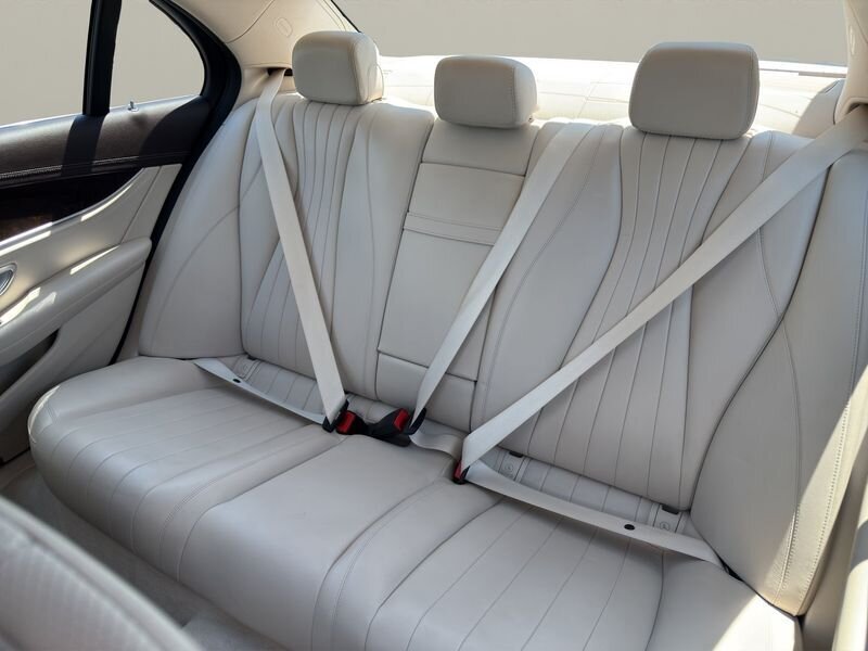2019 Mercedes-Benz E 450 4MATIC - Photo 14 - Warrington, PA 18976